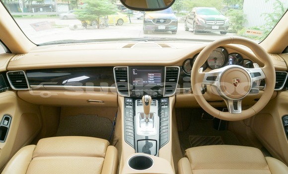 ซื้อ รถมือสอง Porsche Panamera สีดำ รถยนต์ ใน %{เมือง} ใน กรุงเทพมหานคร ซื้อ รถมือสอง Porsche Panamera สีดำ รถยนต์ ใน %{เมือง} ใน กรุงเทพมหานคร