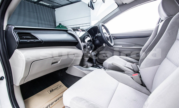 Buy Used Honda City White Car in Bangkok in Bangkok Buy Used Honda City White Car in Bangkok in Bangkok