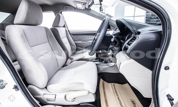 Buy Used Honda City White Car in Bangkok in Bangkok Buy Used Honda City White Car in Bangkok in Bangkok