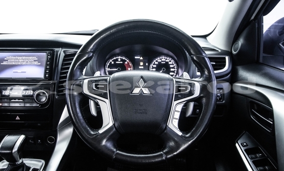 ซื้อ รถมือสอง Mitsubishi Pajero Sport ขาว รถยนต์ ใน %{เมือง} ใน กรุงเทพมหานคร ซื้อ รถมือสอง Mitsubishi Pajero Sport ขาว รถยนต์ ใน %{เมือง} ใน กรุงเทพมหานคร