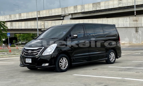 Buy Used Hyundai H1 Black Car in Bangkok in Bangkok