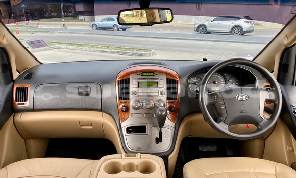 Buy Used Hyundai H1 Black Car in Bangkok in Bangkok Buy Used Hyundai H1 Black Car in Bangkok in Bangkok