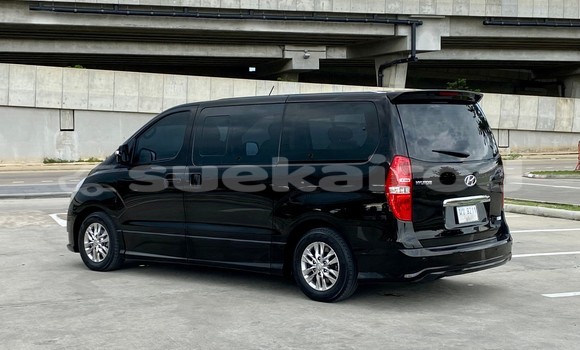 Buy Used Hyundai H1 Black Car in Bangkok in Bangkok Buy Used Hyundai H1 Black Car in Bangkok in Bangkok