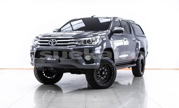 ซื้อ รถมือสอง Toyota Hiluxe Revo อื่น ๆ รถยนต์ ใน %{เมือง} ใน กรุงเทพมหานคร