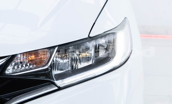 Buy Used Honda Jazz White Car in Bangkok in Bangkok Buy Used Honda Jazz White Car in Bangkok in Bangkok