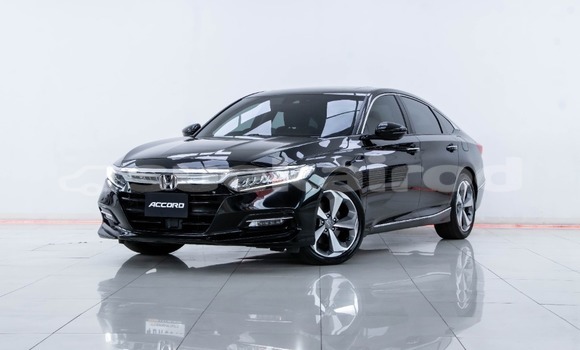 ซื้อ รถมือสอง Honda Accord สีดำ รถยนต์ ใน %{เมือง} ใน กรุงเทพมหานคร
