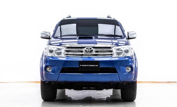 ซื้อ รถมือสอง Toyota Fortuner สีน้ำเงิน รถยนต์ ใน %{เมือง} ใน กรุงเทพมหานคร ซื้อ รถมือสอง Toyota Fortuner สีน้ำเงิน รถยนต์ ใน %{เมือง} ใน กรุงเทพมหานคร