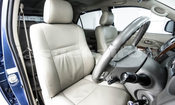 ซื้อ รถมือสอง Toyota Fortuner สีน้ำเงิน รถยนต์ ใน %{เมือง} ใน กรุงเทพมหานคร ซื้อ รถมือสอง Toyota Fortuner สีน้ำเงิน รถยนต์ ใน %{เมือง} ใน กรุงเทพมหานคร