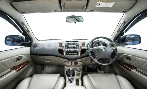 ซื้อ รถมือสอง Toyota Fortuner สีน้ำเงิน รถยนต์ ใน %{เมือง} ใน กรุงเทพมหานคร ซื้อ รถมือสอง Toyota Fortuner สีน้ำเงิน รถยนต์ ใน %{เมือง} ใน กรุงเทพมหานคร