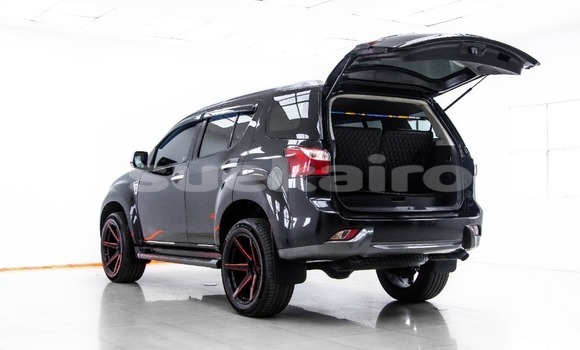 ซื้อ รถมือสอง Isuzu MU-X สีดำ รถยนต์ ใน %{เมือง} ใน กรุงเทพมหานคร ซื้อ รถมือสอง Isuzu MU-X สีดำ รถยนต์ ใน %{เมือง} ใน กรุงเทพมหานคร