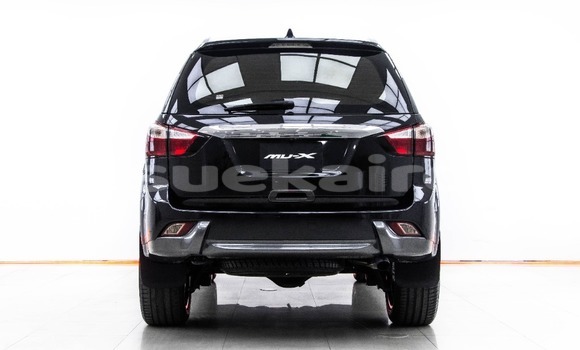 ซื้อ รถมือสอง Isuzu MU-X สีดำ รถยนต์ ใน %{เมือง} ใน กรุงเทพมหานคร ซื้อ รถมือสอง Isuzu MU-X สีดำ รถยนต์ ใน %{เมือง} ใน กรุงเทพมหานคร