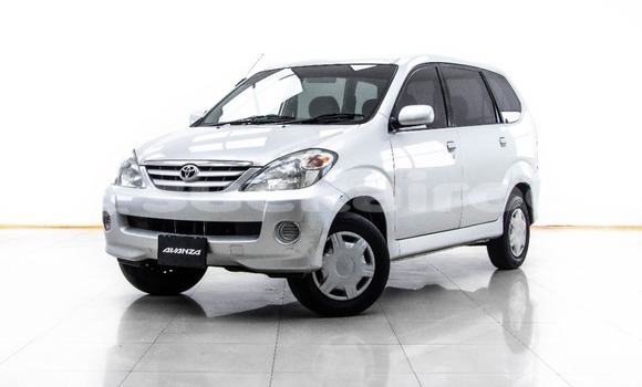 ซื้อ รถมือสอง Toyota Avanza อื่น ๆ รถยนต์ ใน %{เมือง} ใน กรุงเทพมหานคร