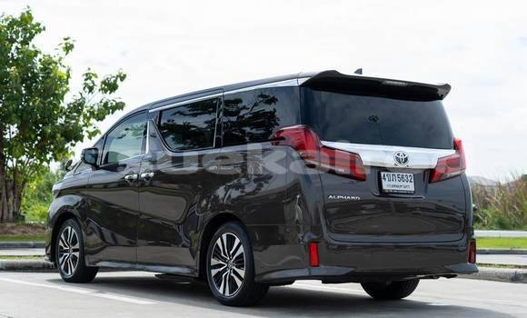 ซื้อ รถมือสอง Toyota Alphard สีน้ำตาล รถยนต์ ใน %{เมือง} ใน กรุงเทพมหานคร ซื้อ รถมือสอง Toyota Alphard สีน้ำตาล รถยนต์ ใน %{เมือง} ใน กรุงเทพมหานคร