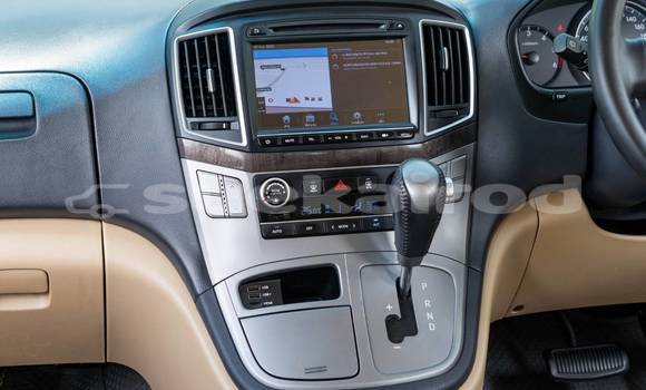 ซื้อ รถมือสอง Hyundai H1 สีดำ รถยนต์ ใน %{เมือง} ใน กรุงเทพมหานคร ซื้อ รถมือสอง Hyundai H1 สีดำ รถยนต์ ใน %{เมือง} ใน กรุงเทพมหานคร