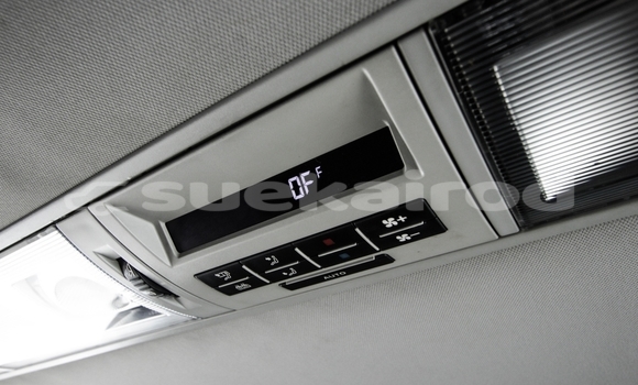 Buy Used Volkswagen Caravelle White Car in Bangkok in Bangkok Buy Used Volkswagen Caravelle White Car in Bangkok in Bangkok