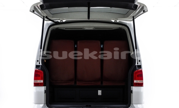 Buy Used Volkswagen Caravelle White Car in Bangkok in Bangkok Buy Used Volkswagen Caravelle White Car in Bangkok in Bangkok