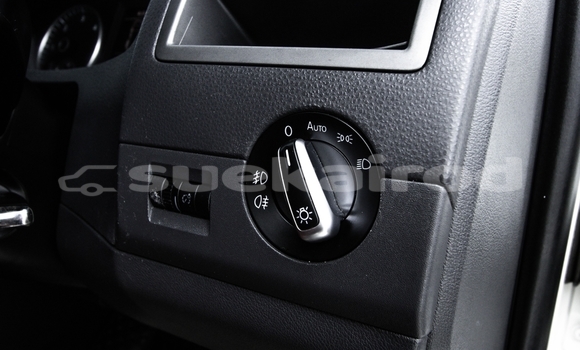 Buy Used Volkswagen Caravelle White Car in Bangkok in Bangkok Buy Used Volkswagen Caravelle White Car in Bangkok in Bangkok