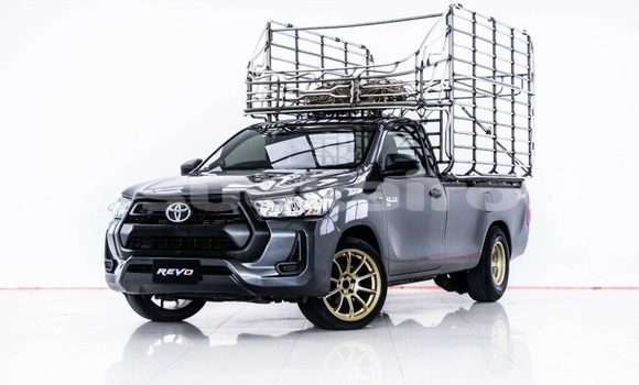 Buy Used Toyota Hiluxe Revo Other Car in Bangkok in Bangkok