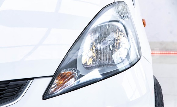 Buy Used Honda Jazz White Car in Bangkok in Bangkok Buy Used Honda Jazz White Car in Bangkok in Bangkok