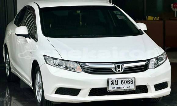 Buy Used Honda Civic White Car in Nonthaburi in Nonthaburi