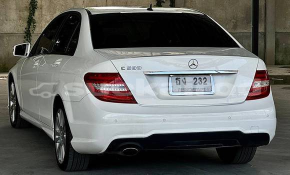 ซื้อ รถมือสอง Mercedes-Benz C-Classe ขาว รถยนต์ ใน %{เมือง} ใน นนทบุรี ซื้อ รถมือสอง Mercedes-Benz C-Classe ขาว รถยนต์ ใน %{เมือง} ใน นนทบุรี