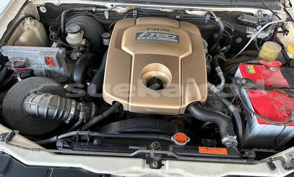 ซื้อ รถมือสอง Isuzu FTR 850 ขาว รถกระบะ ใน %{เมือง} ใน นนทบุรี ซื้อ รถมือสอง Isuzu FTR 850 ขาว รถกระบะ ใน %{เมือง} ใน นนทบุรี