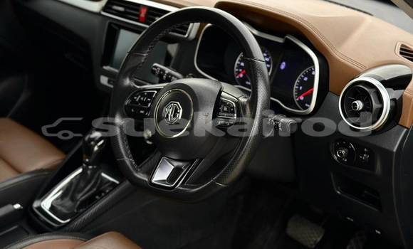 ซื้อ รถมือสอง MG ZS สีดำ รถยนต์ ใน %{เมือง} ใน นนทบุรี ซื้อ รถมือสอง MG ZS สีดำ รถยนต์ ใน %{เมือง} ใน นนทบุรี