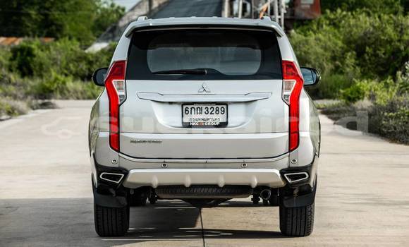 ซื้อ รถมือสอง Mitsubishi Pajero Sport อื่น ๆ รถยนต์ ใน %{เมือง} ใน นนทบุรี ซื้อ รถมือสอง Mitsubishi Pajero Sport อื่น ๆ รถยนต์ ใน %{เมือง} ใน นนทบุรี