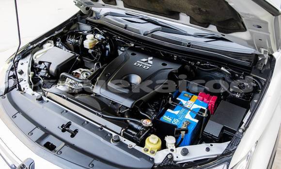 ซื้อ รถมือสอง Mitsubishi Pajero Sport อื่น ๆ รถยนต์ ใน %{เมือง} ใน นนทบุรี ซื้อ รถมือสอง Mitsubishi Pajero Sport อื่น ๆ รถยนต์ ใน %{เมือง} ใน นนทบุรี
