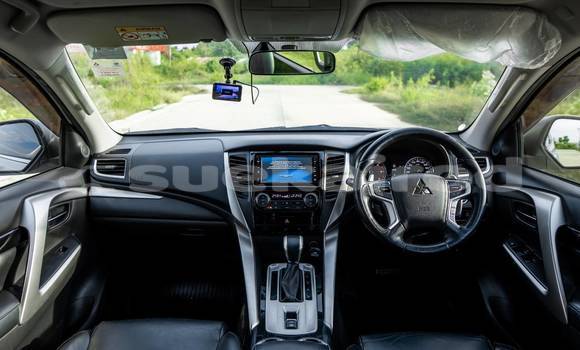 ซื้อ รถมือสอง Mitsubishi Pajero Sport อื่น ๆ รถยนต์ ใน %{เมือง} ใน นนทบุรี ซื้อ รถมือสอง Mitsubishi Pajero Sport อื่น ๆ รถยนต์ ใน %{เมือง} ใน นนทบุรี