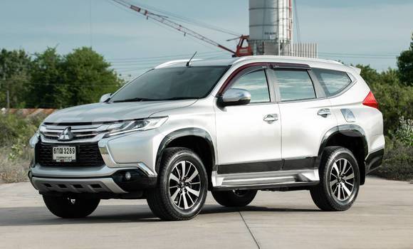 ซื้อ รถมือสอง Mitsubishi Pajero Sport อื่น ๆ รถยนต์ ใน %{เมือง} ใน นนทบุรี ซื้อ รถมือสอง Mitsubishi Pajero Sport อื่น ๆ รถยนต์ ใน %{เมือง} ใน นนทบุรี