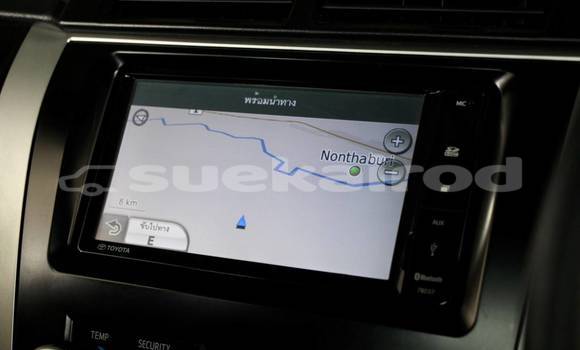 ซื้อ รถมือสอง Toyota Camry สีดำ รถยนต์ ใน %{เมือง} ใน นนทบุรี ซื้อ รถมือสอง Toyota Camry สีดำ รถยนต์ ใน %{เมือง} ใน นนทบุรี