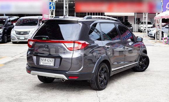 ซื้อ รถมือสอง Honda BR-V สีดำ รถยนต์ ใน %{เมือง} ใน กรุงเทพมหานคร ซื้อ รถมือสอง Honda BR-V สีดำ รถยนต์ ใน %{เมือง} ใน กรุงเทพมหานคร
