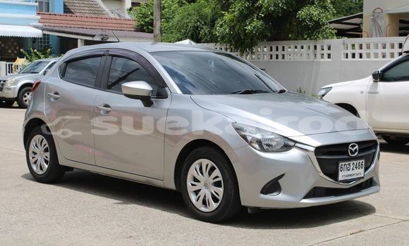 ซื้อ รถมือสอง Mazda Mazda 2 อื่น ๆ รถยนต์ ใน %{เมือง} ใน กรุงเทพมหานคร