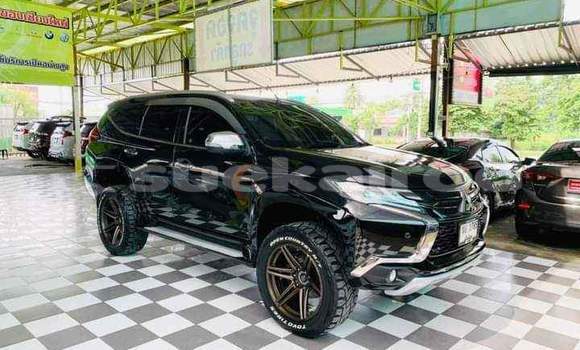 ซื้อ รถมือสอง Mitsubishi Pajero สีดำ รถยนต์ ใน %{เมือง} ใน กรุงเทพมหานคร ซื้อ รถมือสอง Mitsubishi Pajero สีดำ รถยนต์ ใน %{เมือง} ใน กรุงเทพมหานคร