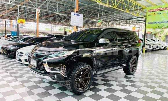ซื้อ รถมือสอง Mitsubishi Pajero สีดำ รถยนต์ ใน %{เมือง} ใน กรุงเทพมหานคร ซื้อ รถมือสอง Mitsubishi Pajero สีดำ รถยนต์ ใน %{เมือง} ใน กรุงเทพมหานคร