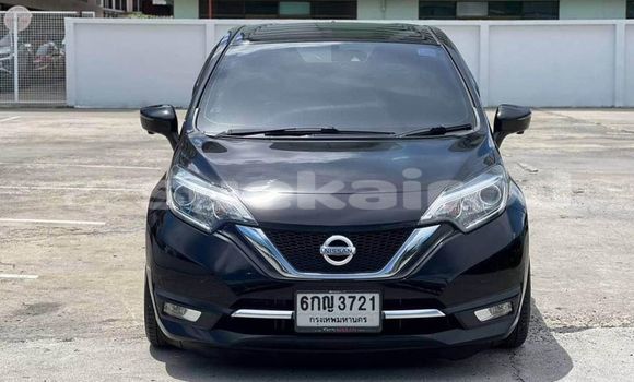 ซื้อ รถมือสอง Nissan Note สีดำ รถยนต์ ใน %{เมือง} ใน กรุงเทพมหานคร