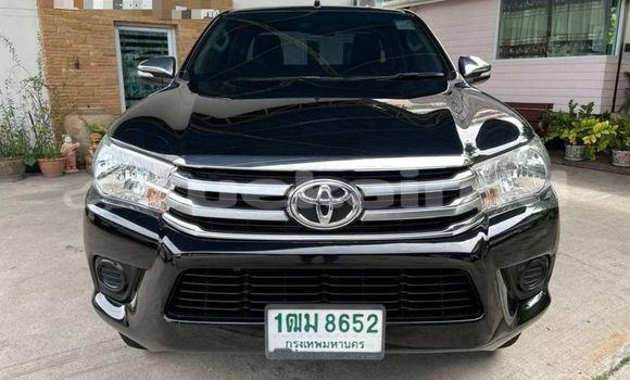 Buy Used Toyota Hiluxe Revo Black Car in Bangkok in Bangkok