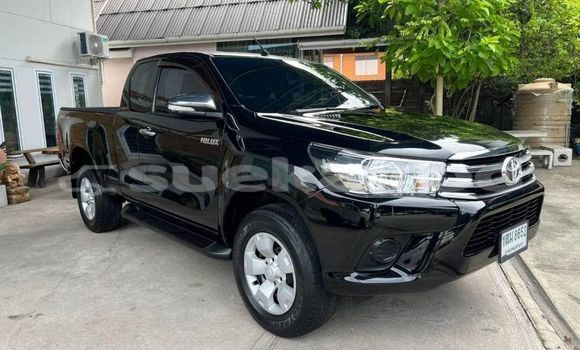 ซื้อ รถมือสอง Toyota Hiluxe Revo สีดำ รถยนต์ ใน %{เมือง} ใน กรุงเทพมหานคร ซื้อ รถมือสอง Toyota Hiluxe Revo สีดำ รถยนต์ ใน %{เมือง} ใน กรุงเทพมหานคร