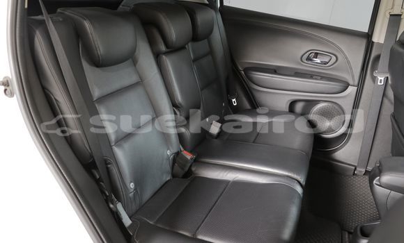 ซื้อ รถมือสอง Honda HR-V ขาว รถยนต์ ใน %{เมือง} ใน กรุงเทพมหานคร ซื้อ รถมือสอง Honda HR-V ขาว รถยนต์ ใน %{เมือง} ใน กรุงเทพมหานคร