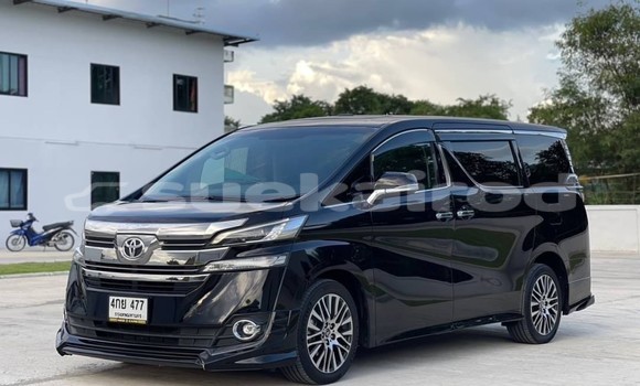 ซื้อ รถมือสอง Toyota Vellfire สีดำ รถยนต์ ใน %{เมือง} ใน กรุงเทพมหานคร