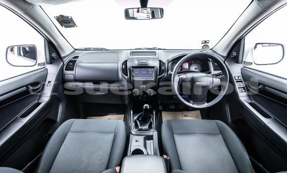 Buy Used Isuzu D-Max White Car in Bangkok in Bangkok Buy Used Isuzu D-Max White Car in Bangkok in Bangkok