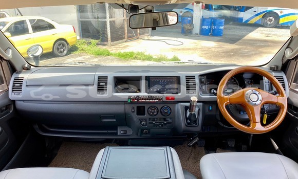 ซื้อ รถมือสอง Toyota Commuter เงิน รถยนต์ ใน %{เมือง} ใน กรุงเทพมหานคร ซื้อ รถมือสอง Toyota Commuter เงิน รถยนต์ ใน %{เมือง} ใน กรุงเทพมหานคร