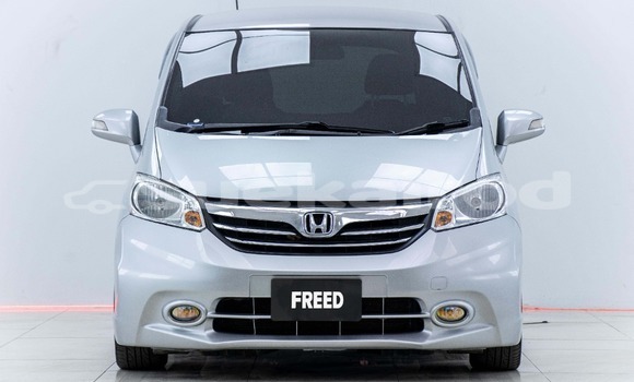 Buy Used Honda Freed Silver Car in Bangkok in Bangkok Buy Used Honda Freed Silver Car in Bangkok in Bangkok