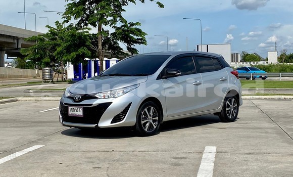 ซื้อ รถมือสอง Toyota Yaris อื่น ๆ รถยนต์ ใน %{เมือง} ใน กรุงเทพมหานคร