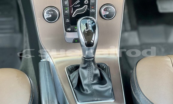 Buy Used Volvo V40 Cross Country White Car in Bangkok in Bangkok Buy Used Volvo V40 Cross Country White Car in Bangkok in Bangkok