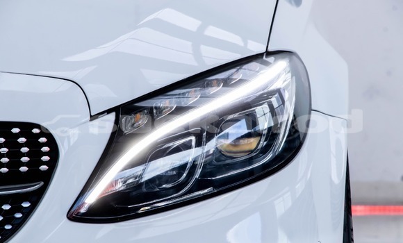 Buy Used Mercedes-Benz C250 coupe White Car in Bangkok in Bangkok Buy Used Mercedes-Benz C250 coupe White Car in Bangkok in Bangkok