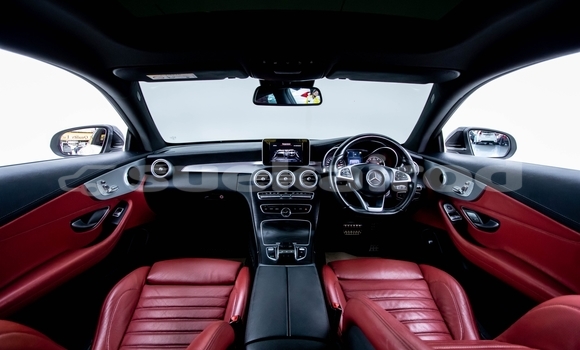 Buy Used Mercedes-Benz C250 coupe White Car in Bangkok in Bangkok Buy Used Mercedes-Benz C250 coupe White Car in Bangkok in Bangkok