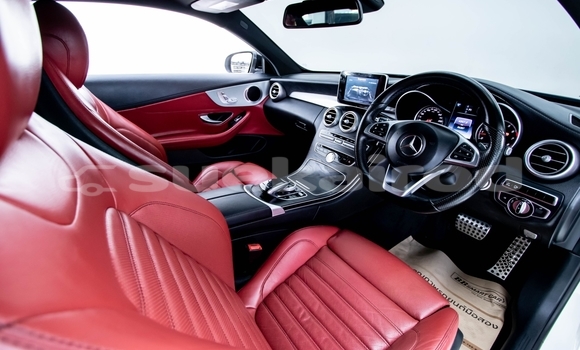 Buy Used Mercedes-Benz C250 coupe White Car in Bangkok in Bangkok Buy Used Mercedes-Benz C250 coupe White Car in Bangkok in Bangkok