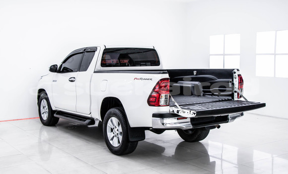 ซื้อ รถมือสอง Toyota Hiluxe Revo ขาว รถยนต์ ใน %{เมือง} ใน กรุงเทพมหานคร ซื้อ รถมือสอง Toyota Hiluxe Revo ขาว รถยนต์ ใน %{เมือง} ใน กรุงเทพมหานคร